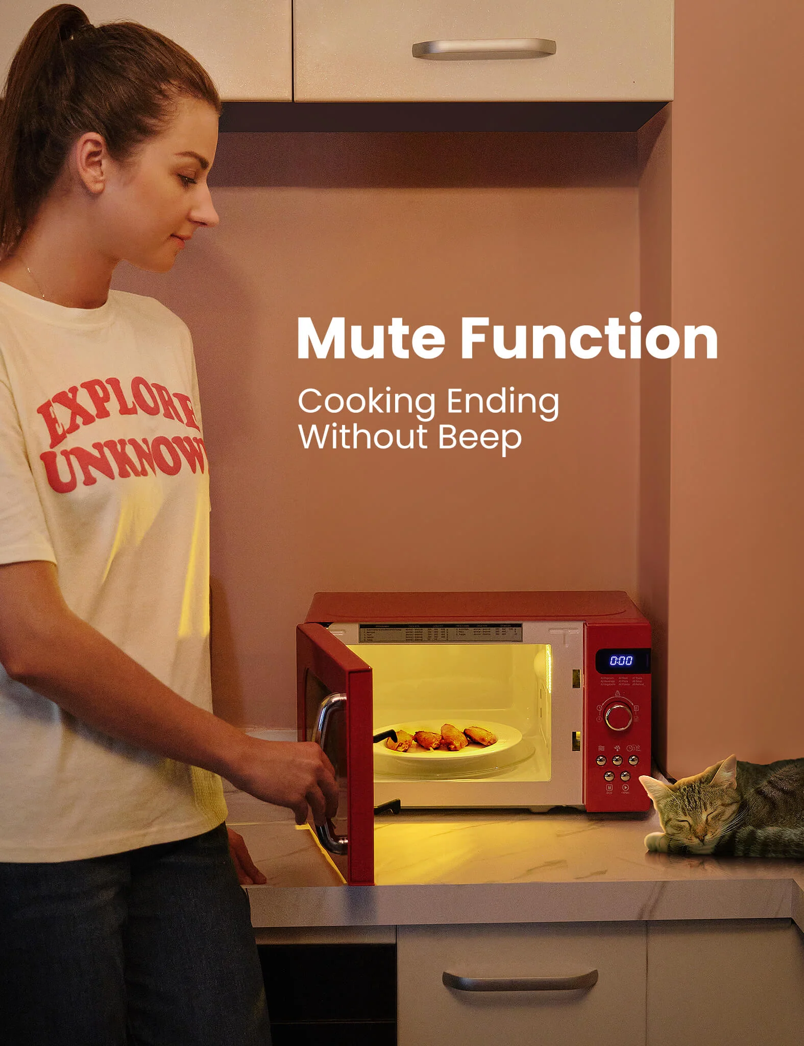 0.7 Cu.ft Retro Microwave Oven - Red - Image 5